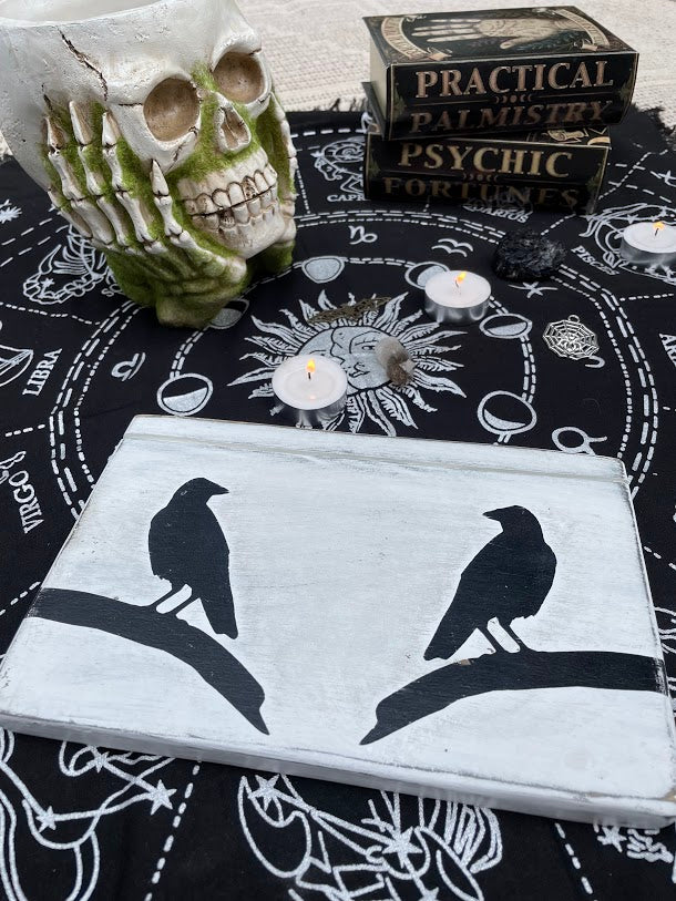 Double Raven Tarot Board